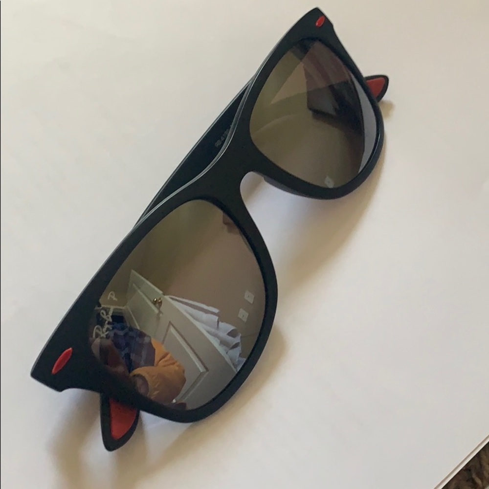Ray ban  Scuderia Ferrari